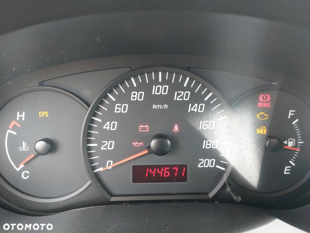 Suzuki Swift - 9