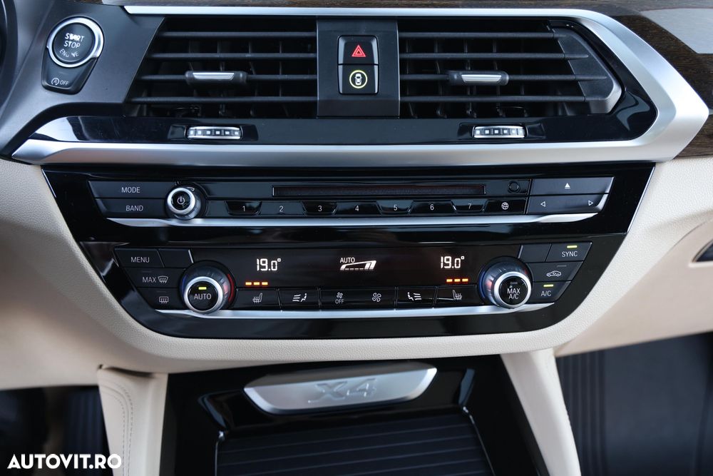 BMW X4 xDrive30i Aut. xLine - 28