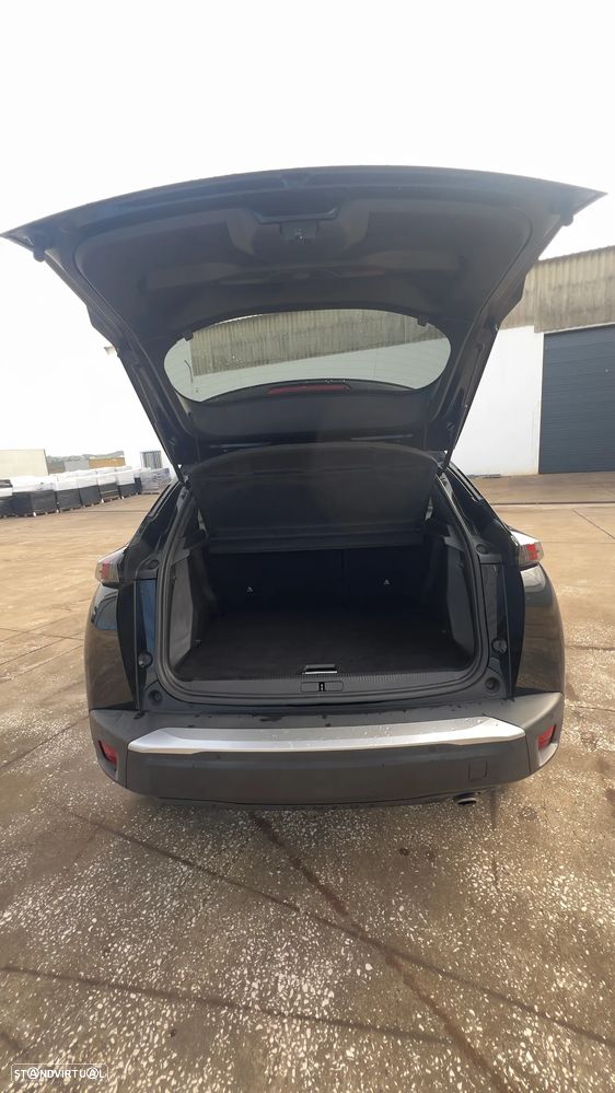 Peugeot 2008 1.5 BlueHDi Allure Pack - 20