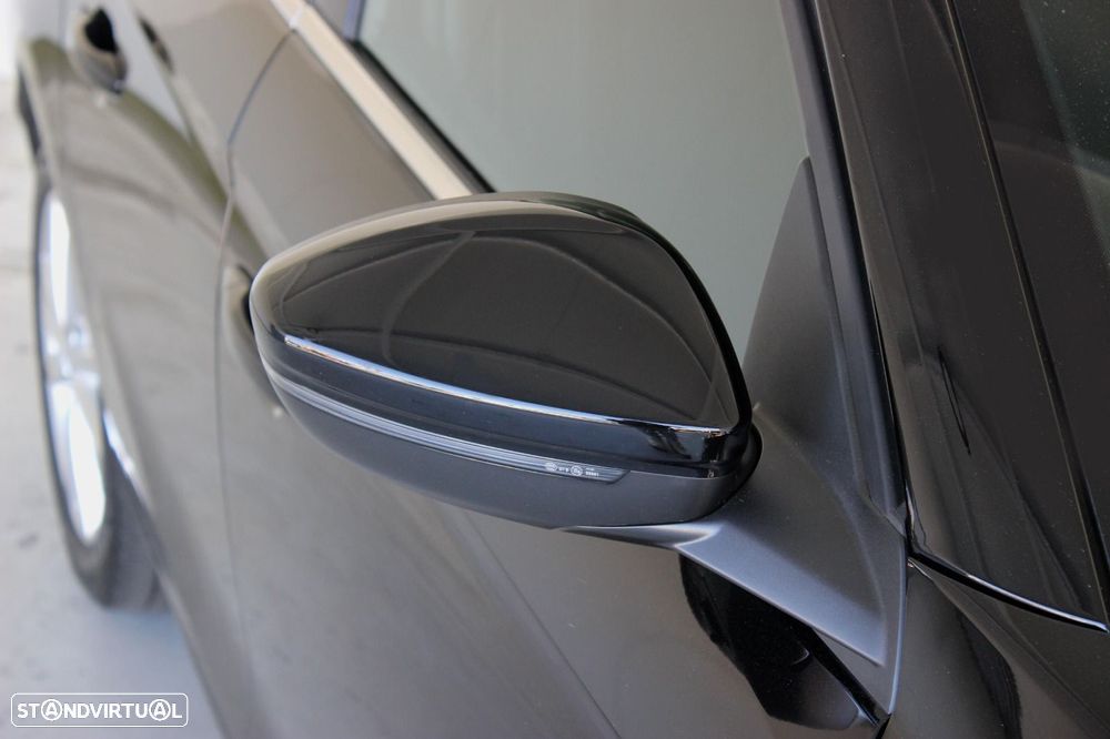 Opel Corsa 1.5 D Elegance - 4