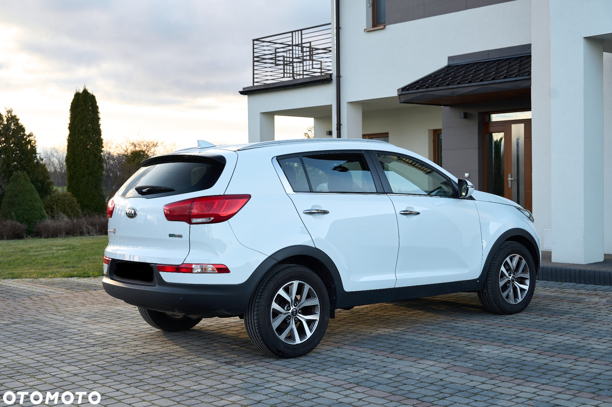 Kia Sportage 1.6 GDI 2WD Dream-Team Edition - 6