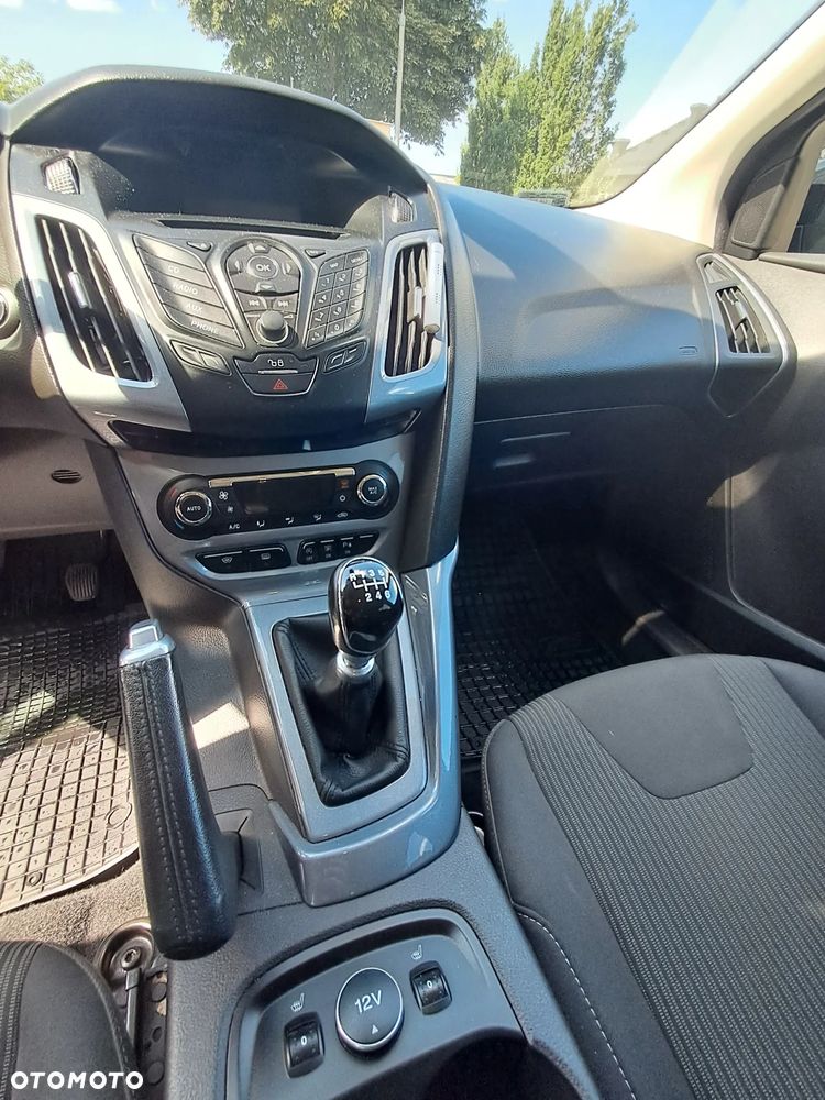 Ford Focus 1.6 TDCi DPF Start-Stopp-System SYNC Edition - 7