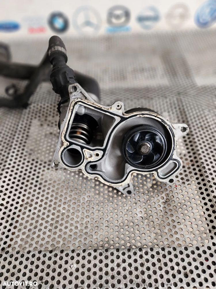 Pompa Apa Bmw 2.0 N47 F30 F31 F32 F36 F20 F21 F10 F11 X1 X3 X4 F25 F26 Dezmembrez Bmw - Dezmembrari - 4