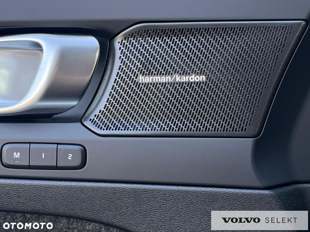 Volvo XC 40 - 28