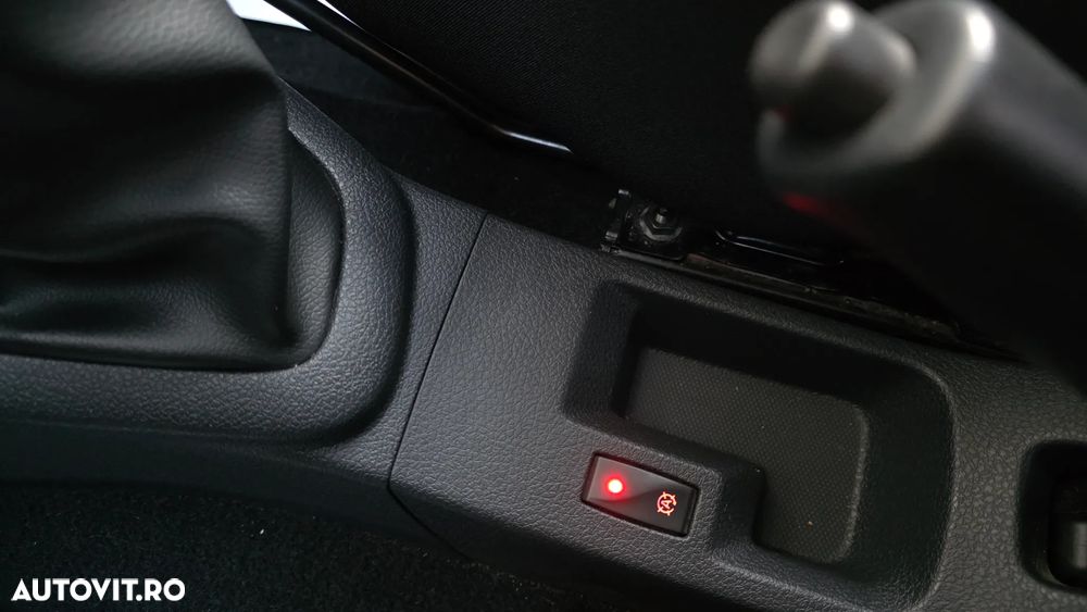 Dacia Sandero SCe 75 Comfort - 36