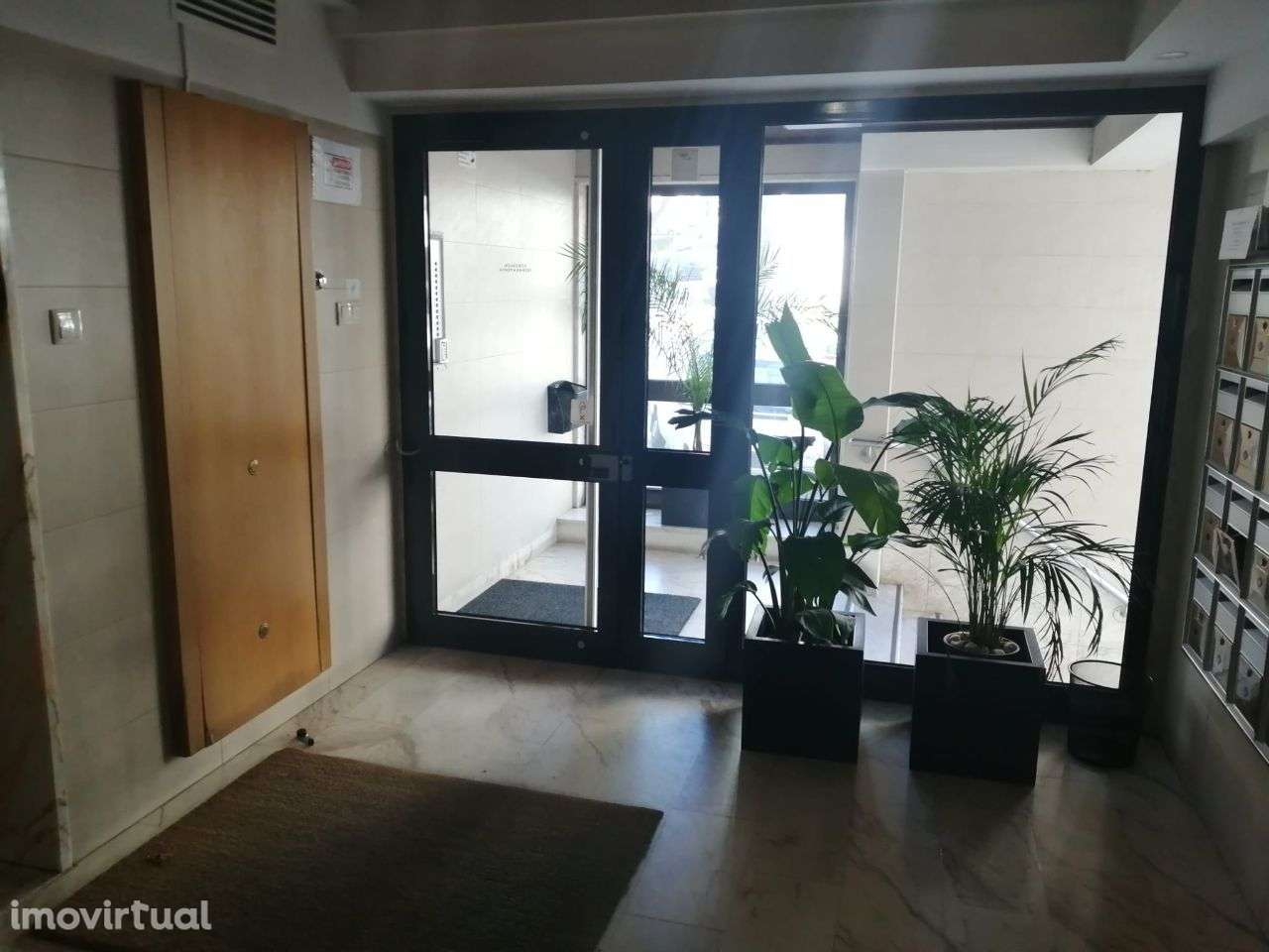 T3 cobertura, bem localizado nas Pedralvas, Benfica - Grande imagem: 2/22