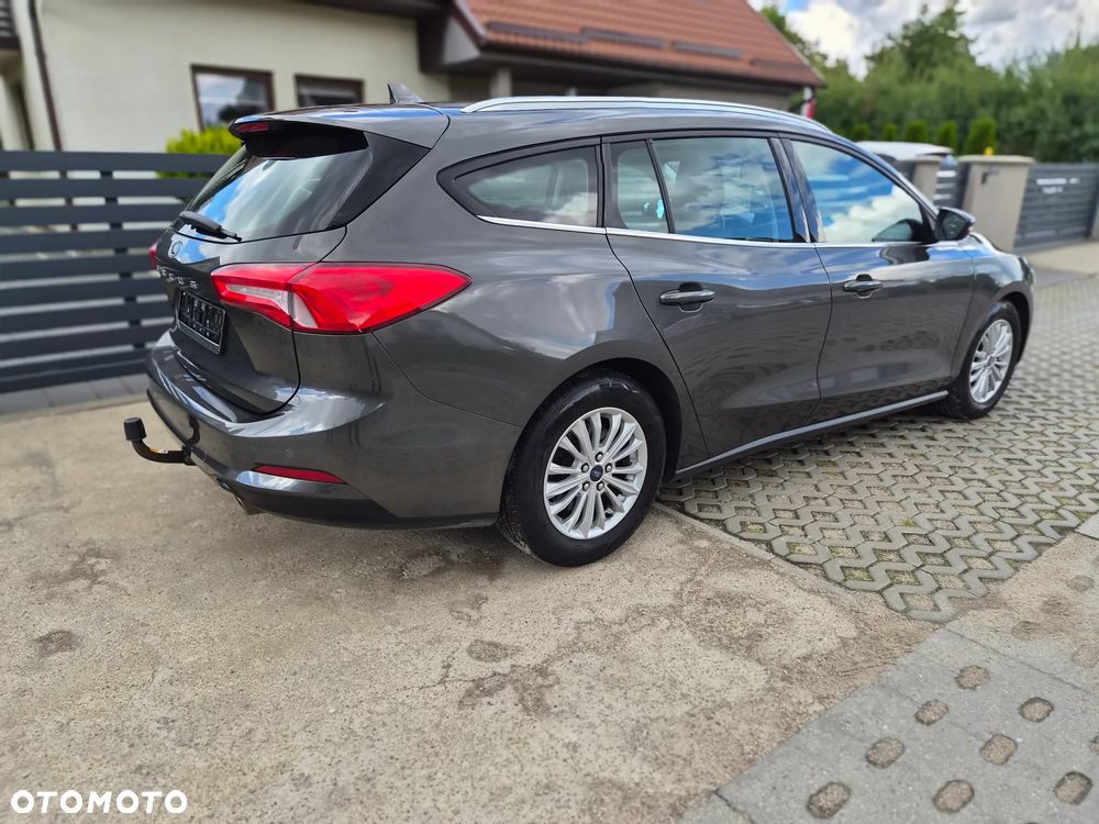 Ford Focus 1.5 EcoBlue STart-Stopp-System TITANIUM - 18