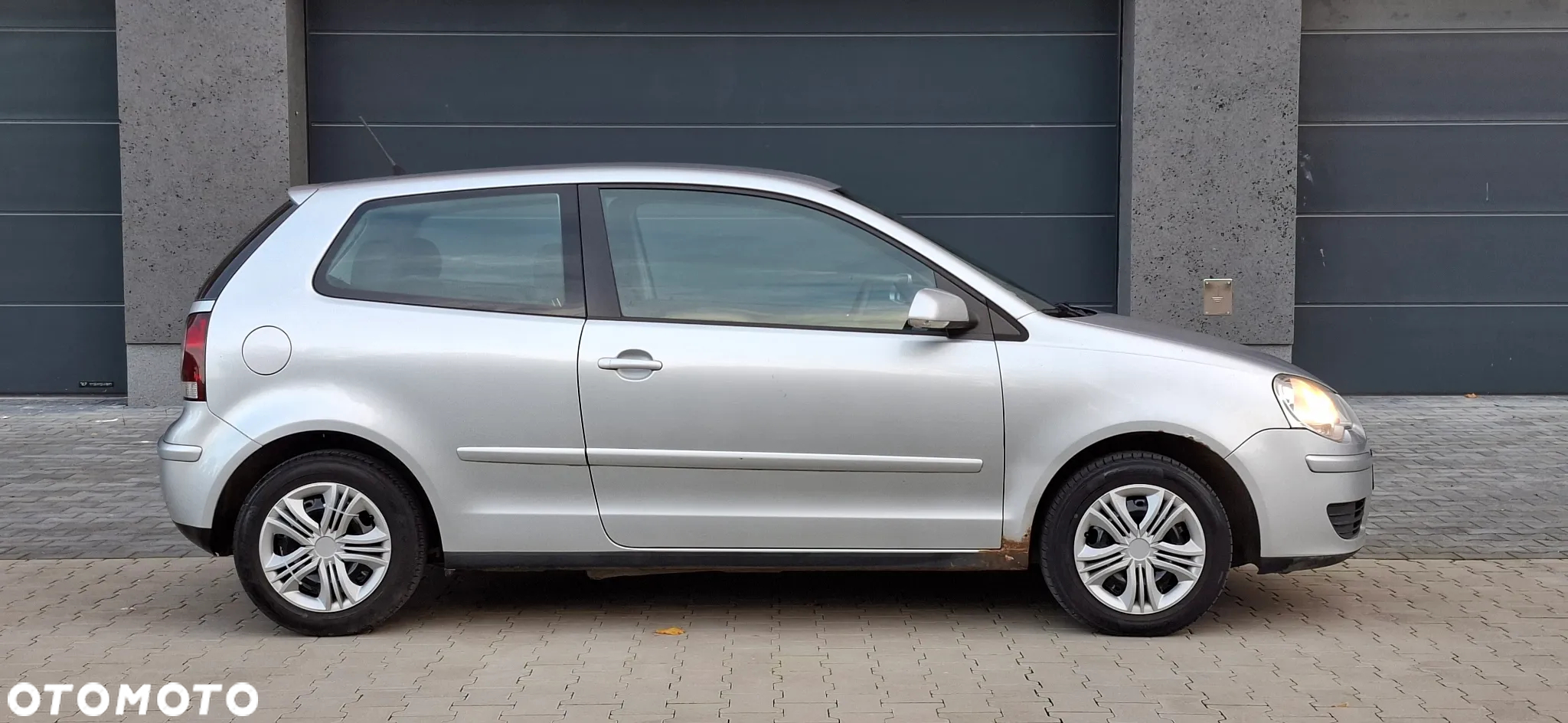 Volkswagen Polo 1.9 TDI Sportline - 12