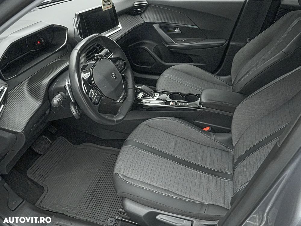 Peugeot 2008 1.5 BlueHDI EAT8 STT Allure Pack - 12