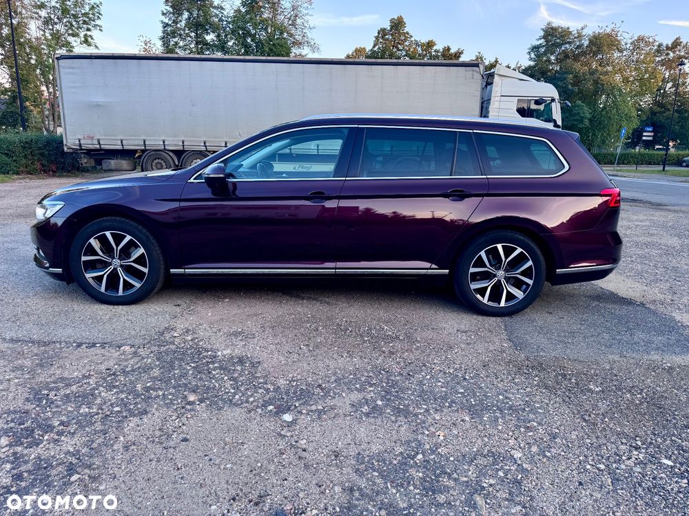 Volkswagen Passat - 15
