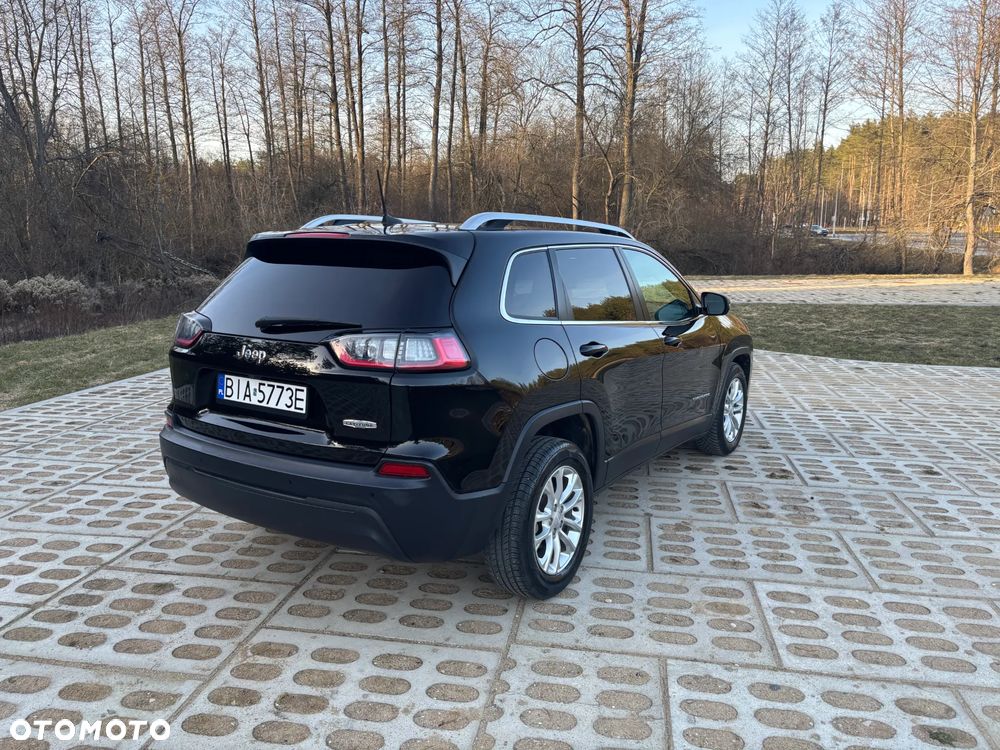 Jeep Cherokee - 7