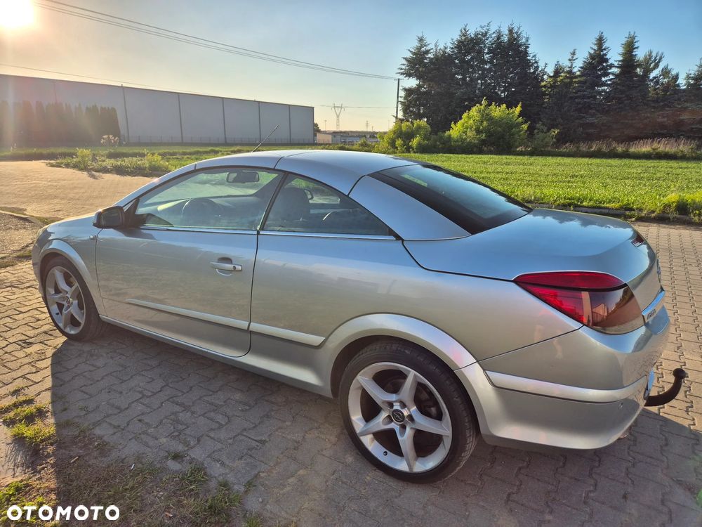 Opel Astra 1.9 CDTI Sport - 27