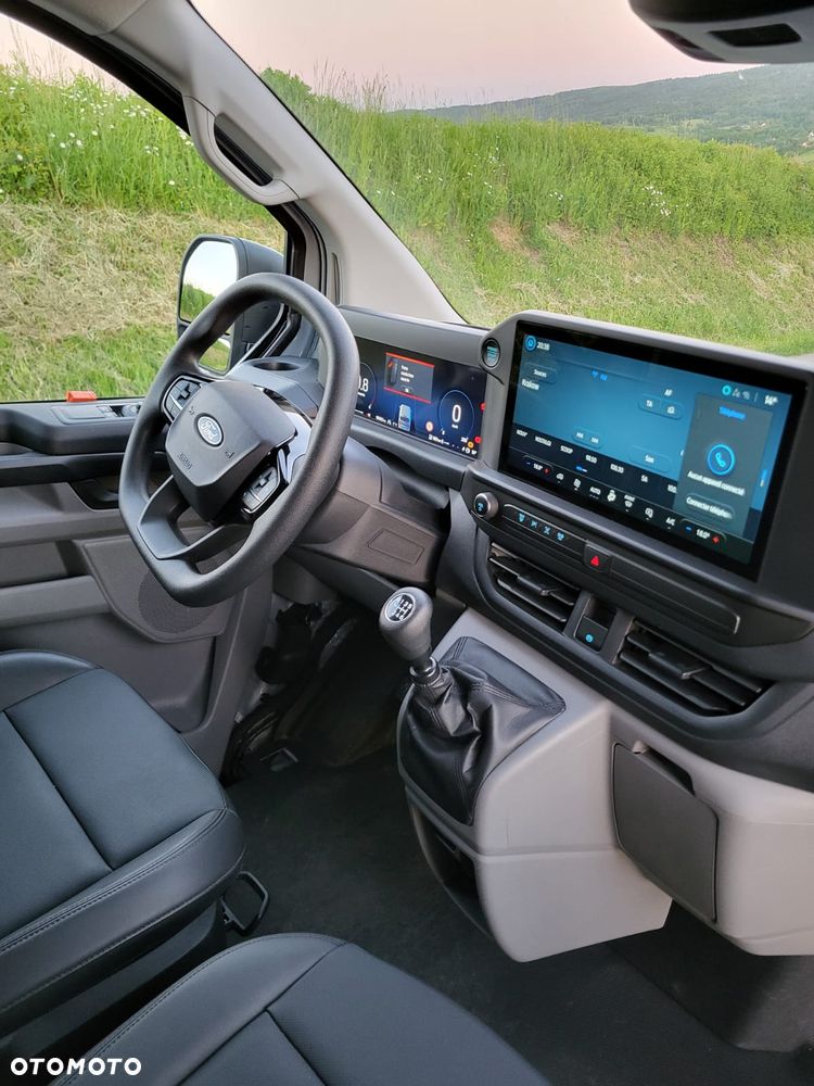 Ford TRANSIT CUSTOM II - 21