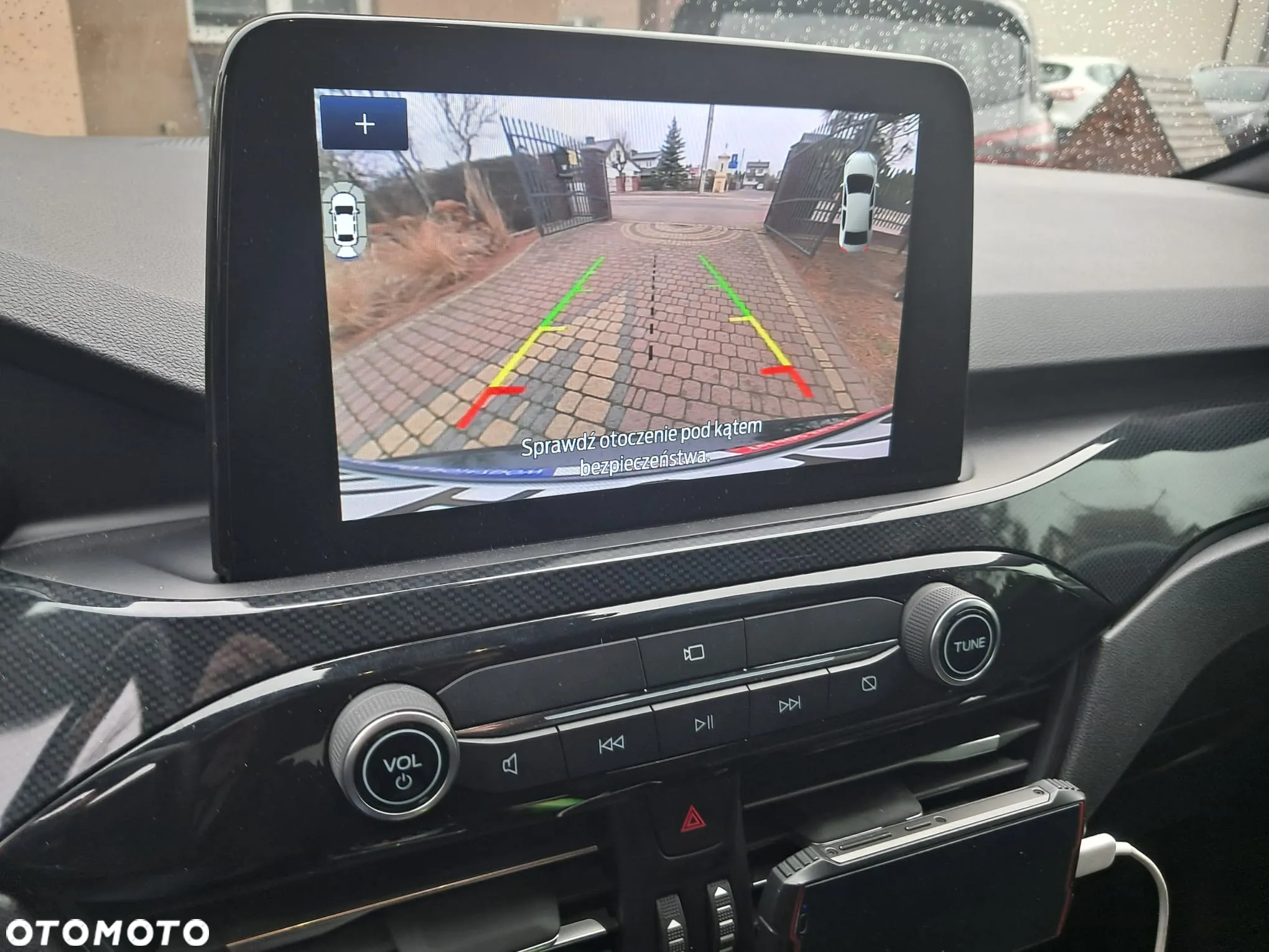 Ford Kuga 2.5 Duratec PHEV ST-LINE - 17