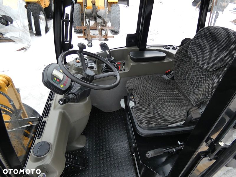 Zeppelin ZL35 ( Atlas AR380 ) 2024r / Powystawowa z Niemiec / Miniładowarka / - 10