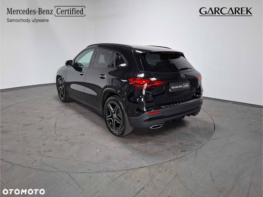 Mercedes-Benz GLA 200 AMG Line - 5