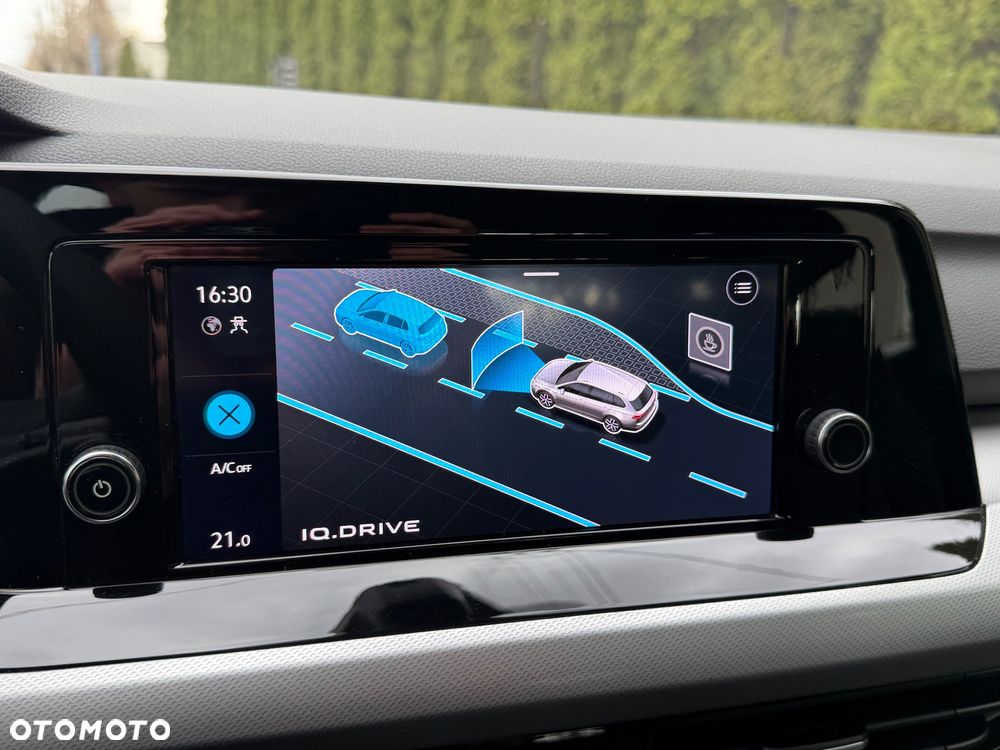 Volkswagen Golf 1.0 TSI - 22