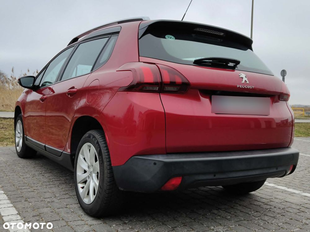 Peugeot 2008 1.2 Pure Tech Active S&S - 5