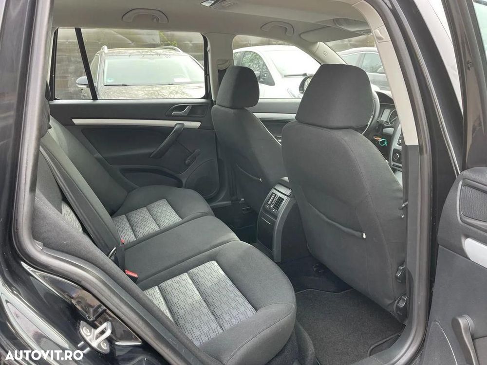 Skoda Octavia 1.6 TDI DPF GreenLine - 7