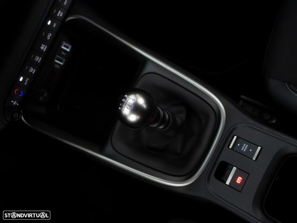 Jeep Avenger 1.2 GSE T3 Altitude - 42