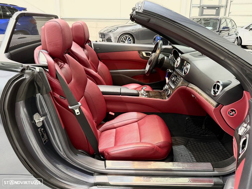 Mercedes-Benz SL 350 7G-TRONIC - 31
