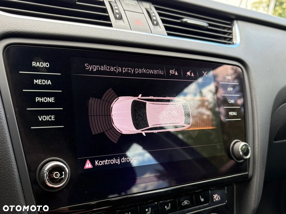 Skoda Octavia 2.0 TDI SCR Style DSG - 17