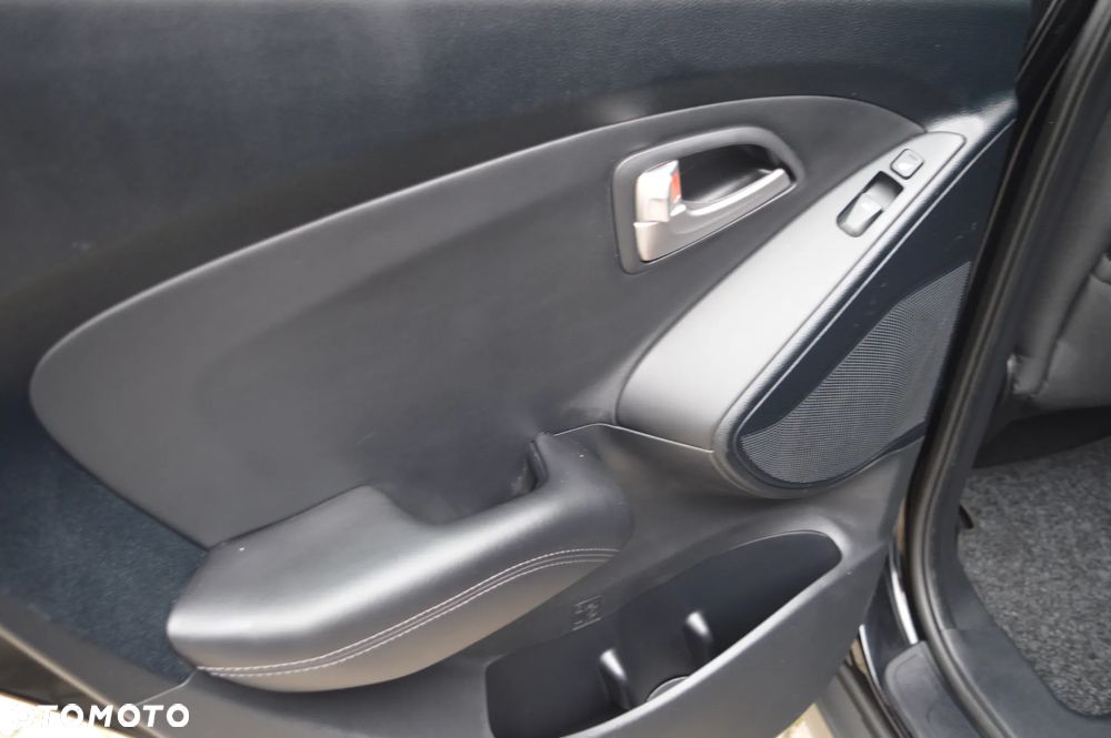 Hyundai ix35 1.6 GDI Comfort 2WD - 18