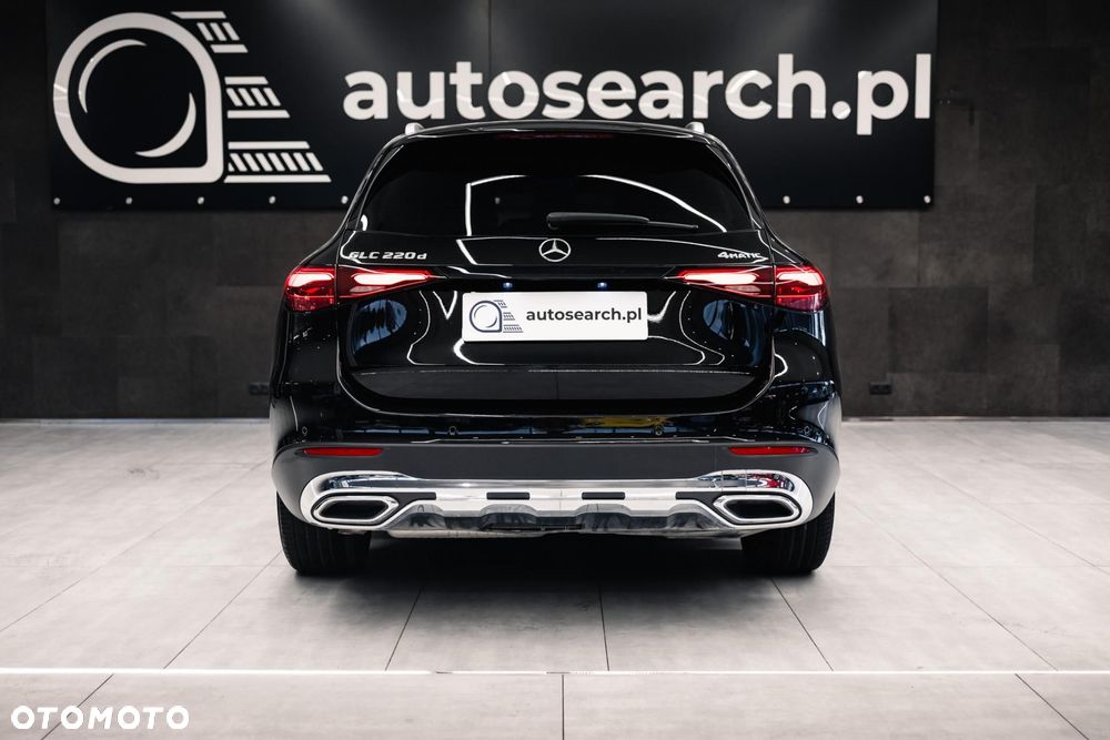 Mercedes-Benz GLC - 7
