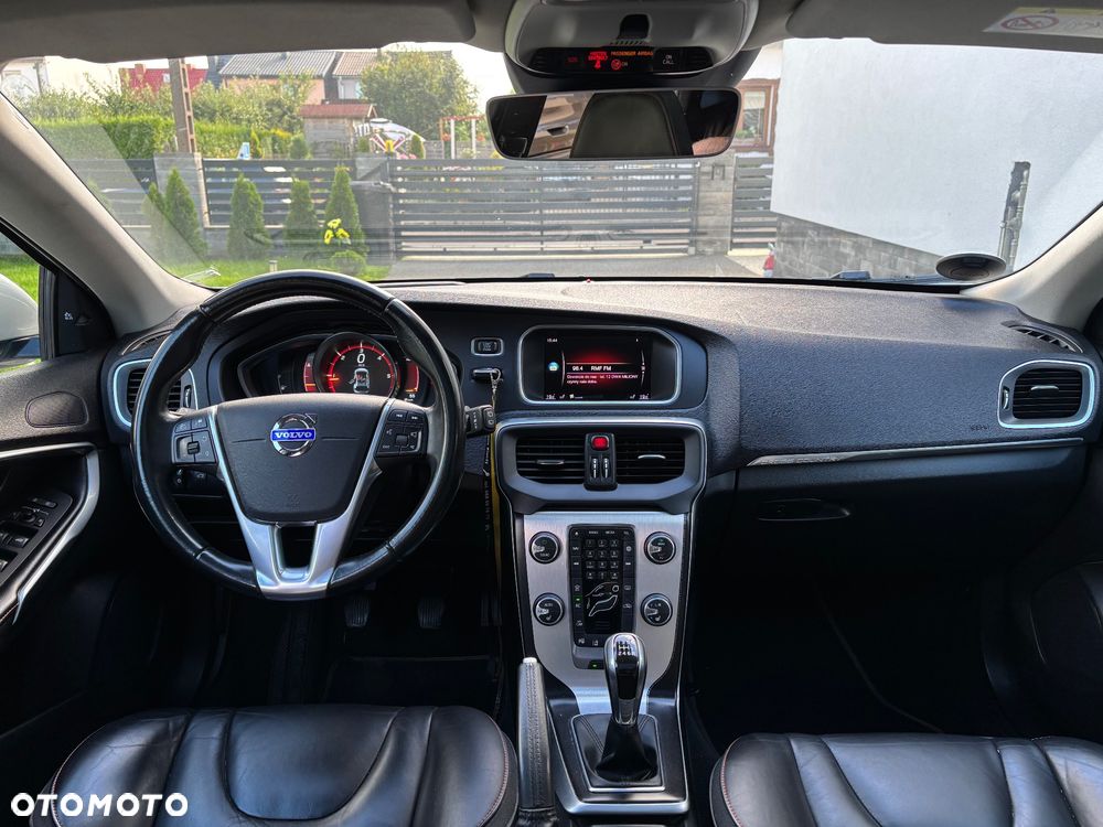 Volvo V40 - 8