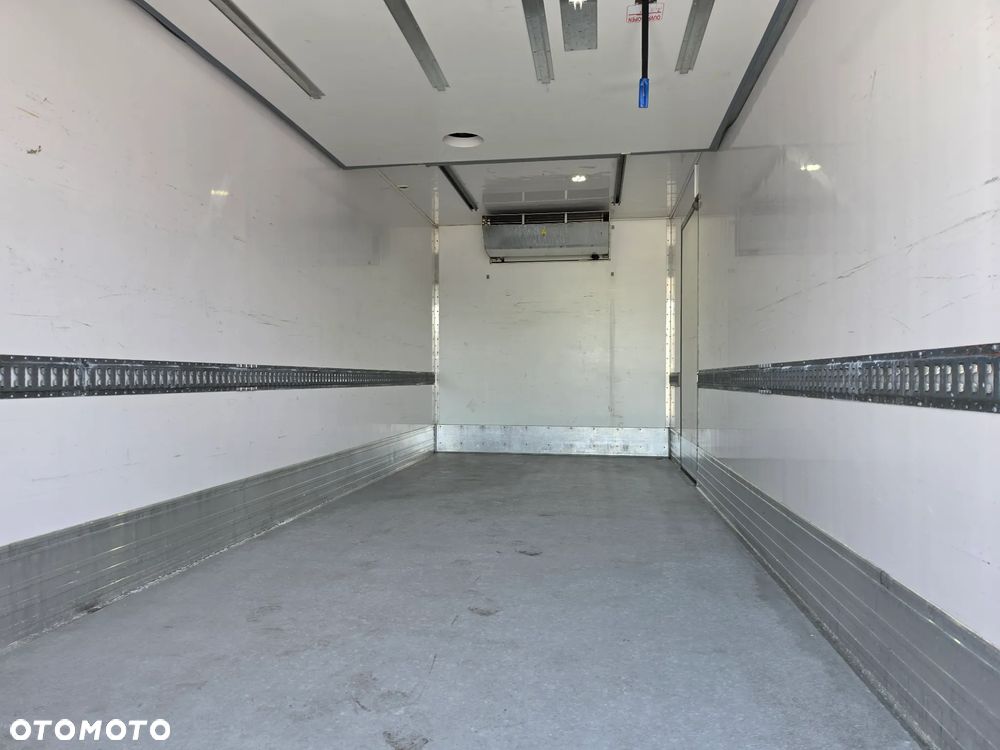 Mercedes-Benz Atego 1624 | EURO 6 | Automat | Chłodnia Lamberet | Winda 1500 kg | TYLKO 296 tys. km | SERWIS  | SUPER STAN | ŚCIANA GRODZIOWA | - 13