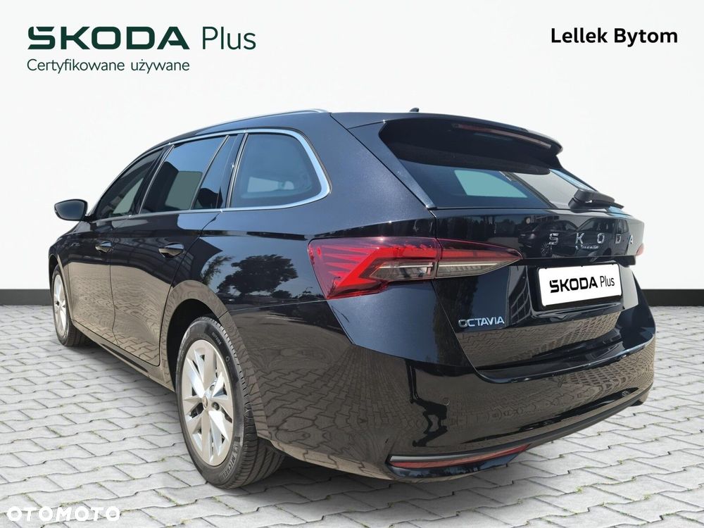 Skoda Octavia 2.0 TDI Selection - 9