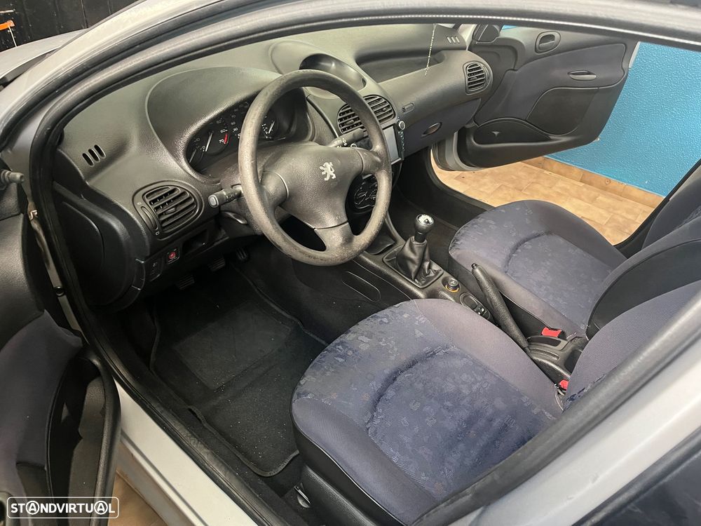 Peugeot 206 1.1 XR - 9