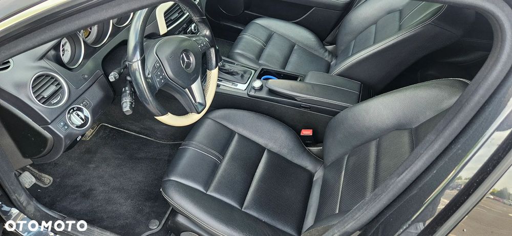 Mercedes-Benz Klasa C 220 CDI DPF Automatik BlueEFFICIENCY Avantgarde - 10