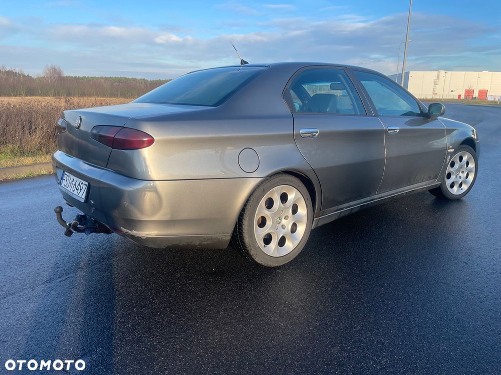 Alfa Romeo 166 - 5