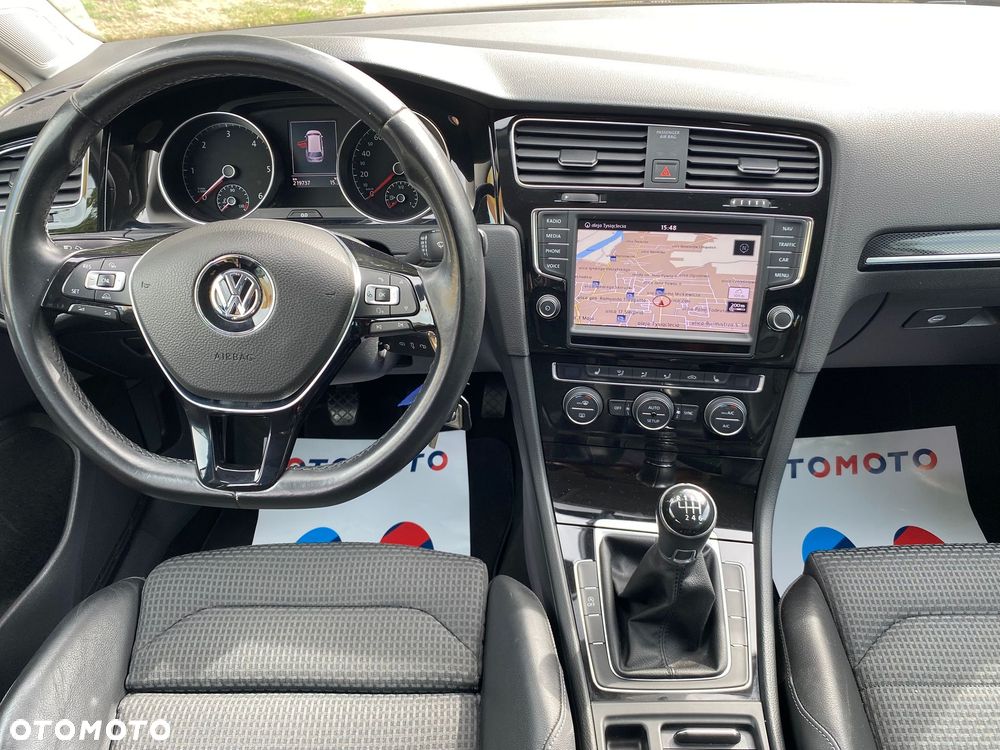 Volkswagen Golf 2.0 BlueTDI Highline - 12