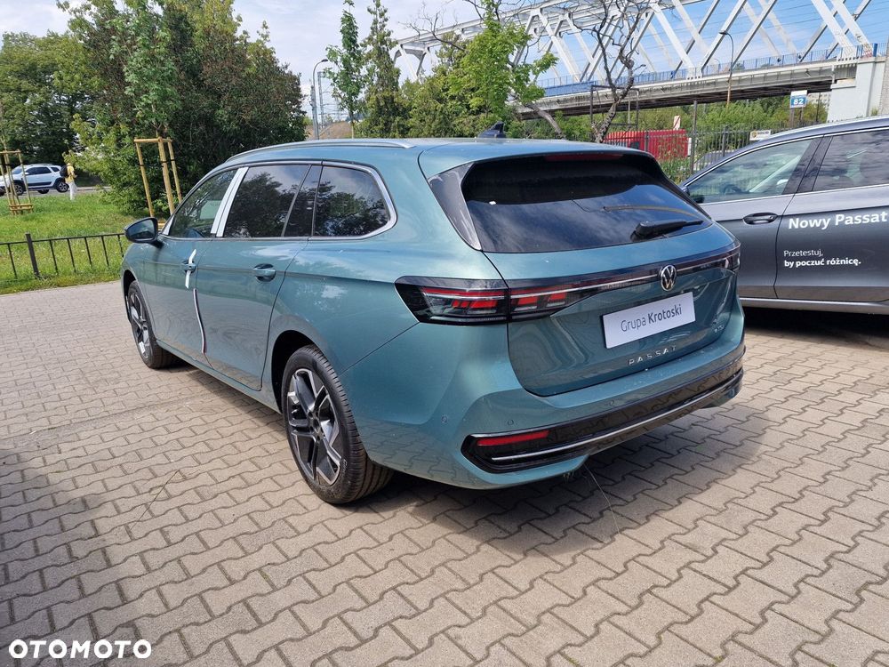 Volkswagen Passat - 3