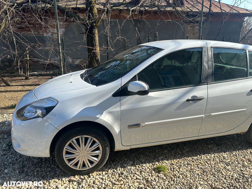 Renault Clio III 1.4 Dynamique - 1