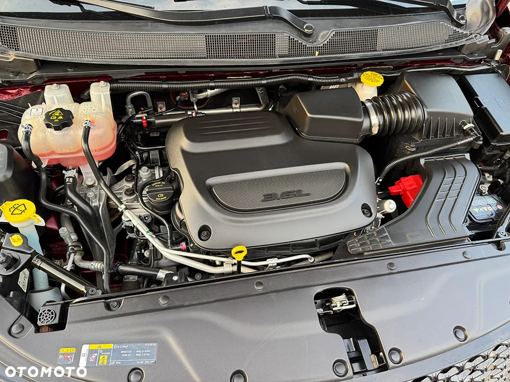 Chrysler Pacifica - 22