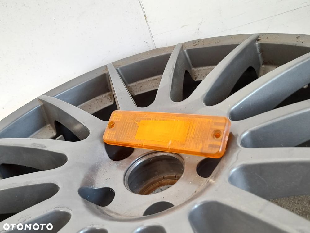 Lampa kierunkowskazu Volkswagen Golf MK2 Volkswagen AG 32710R6 - 2