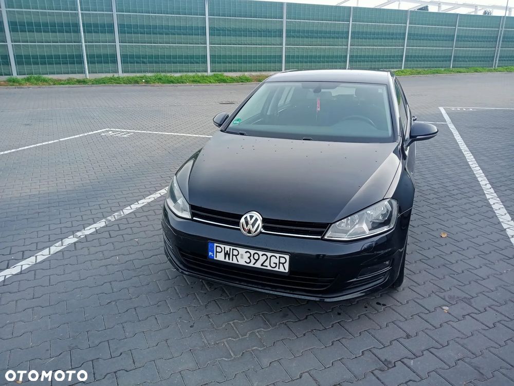 Volkswagen Golf VI 1.2 TSI BlueMot Comfortline - 2