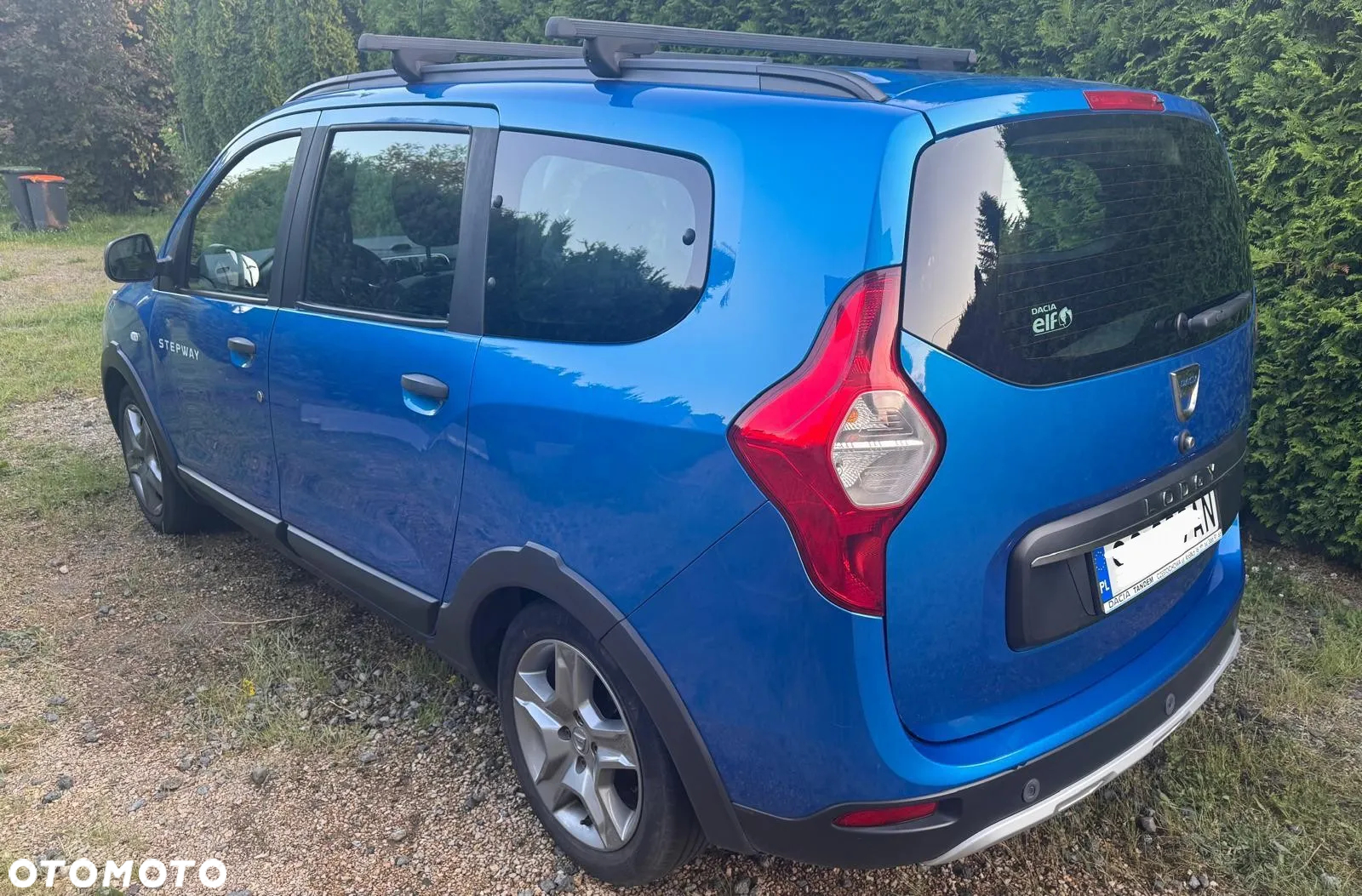 Dacia Lodgy 1.6 SCe Stepway S&S - 4