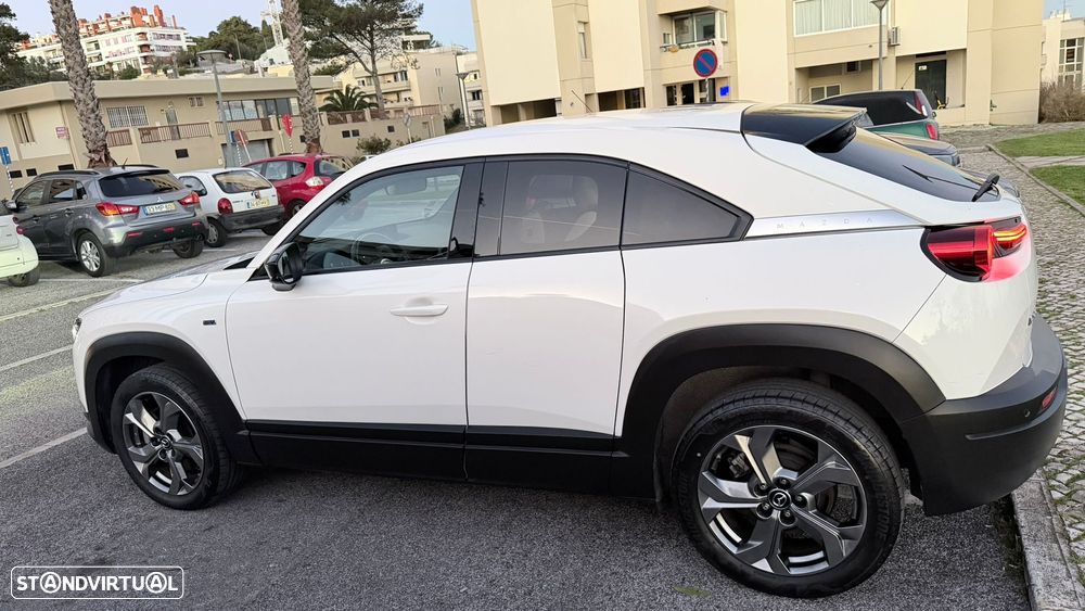 Mazda MX-30 e-SKYACTIV Makoto Modern Confidence - 1