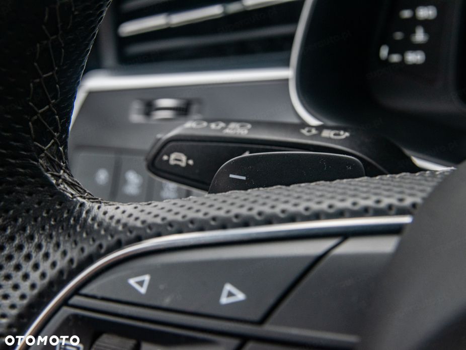 Audi Q7 50 TDI mHEV Quattro S Line Tiptr - 28