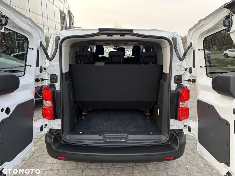 Toyota Proace Verso - 22