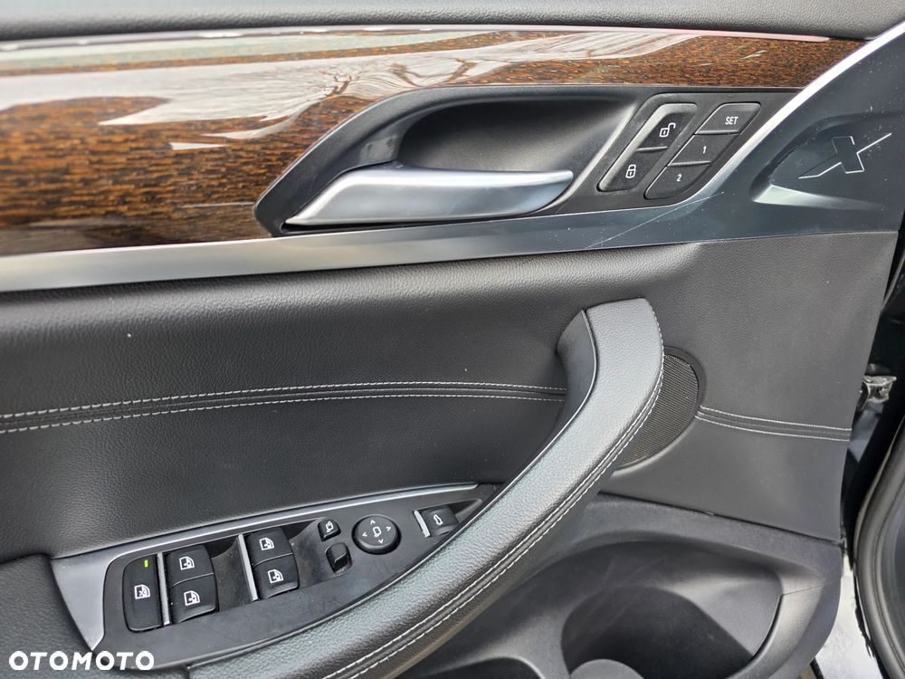 BMW X3 xDrive30i xLine - 8