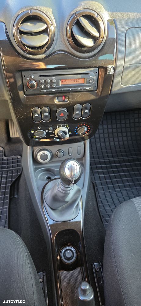 Dacia Duster dCi 110 FAP 4x4 Laureate - 12