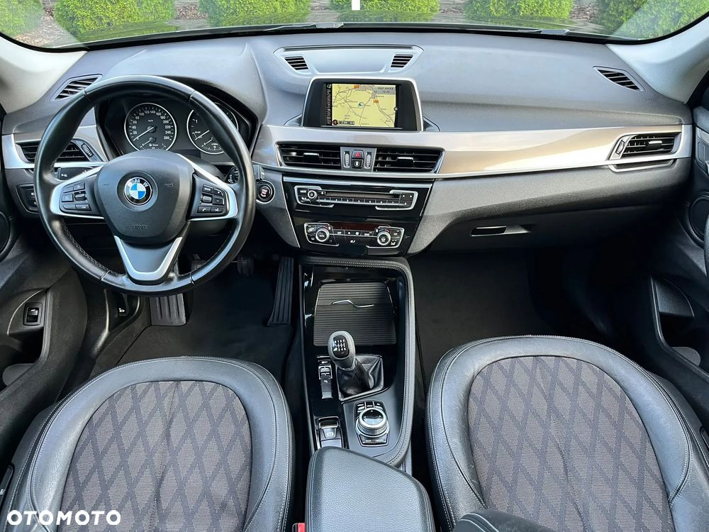 BMW X1 sDrive18d xLine - 6