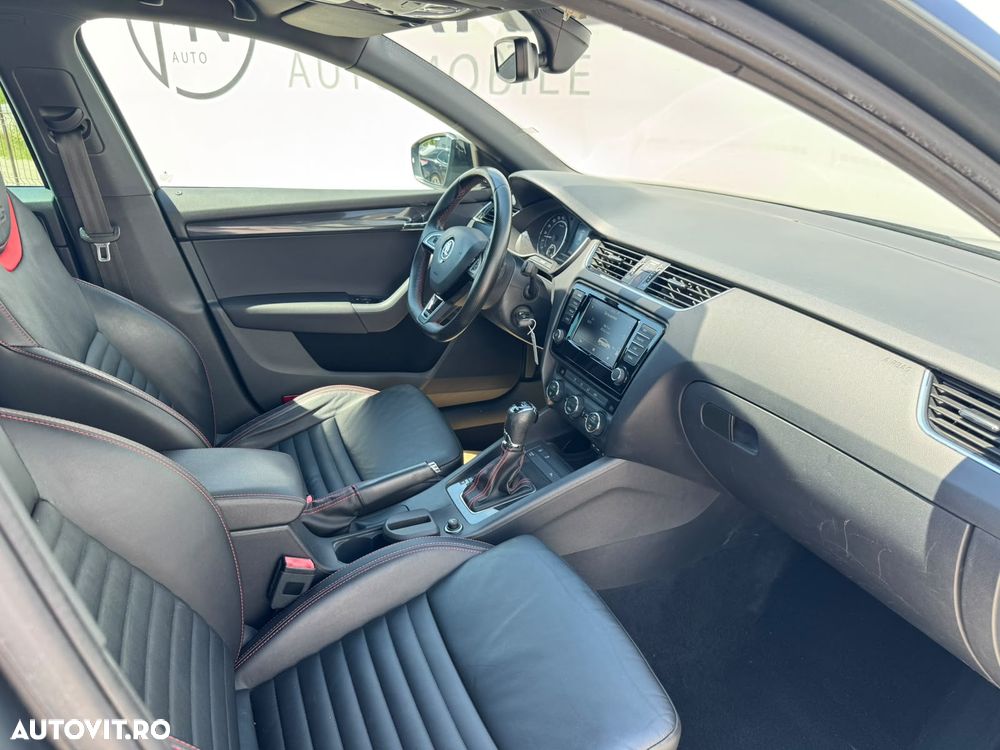 Skoda Octavia 2.0 TDI RS DSG - 10