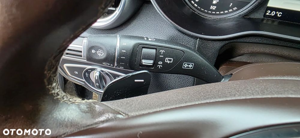 Mercedes-Benz GLC - 16