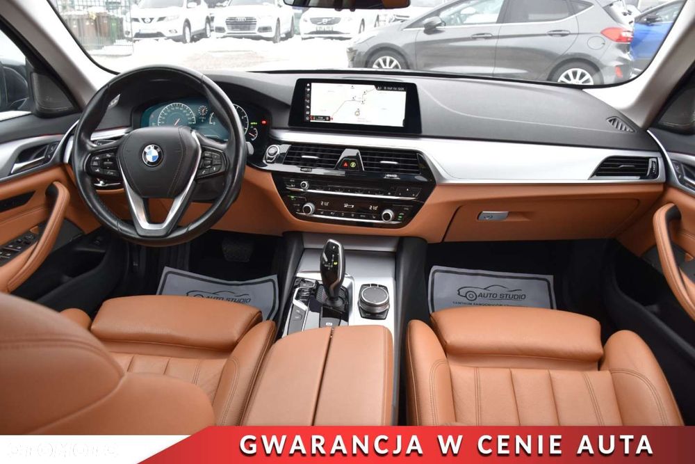 BMW Seria 5 520d xDrive Luxury Line sport - 5